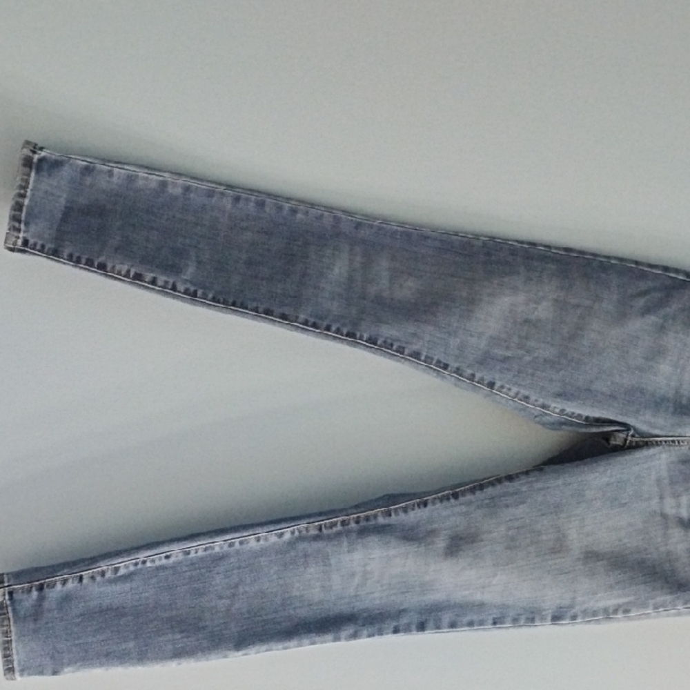 Levi's Women's Denim Skinny Jeans - Light Blue - Picture 5 of 7